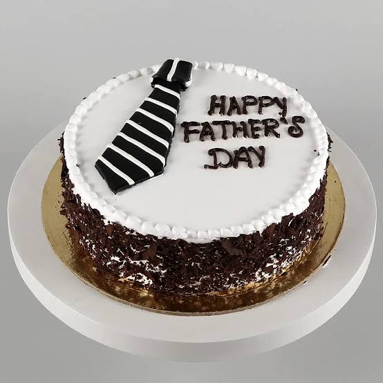 Gentleman Tie Cake featuring a 750 g Black Forest cake with elegant necktie decoration and Happy Fathers Day theme by Send My Feelings.